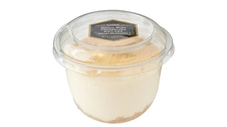 French style cheesecake mousse cup