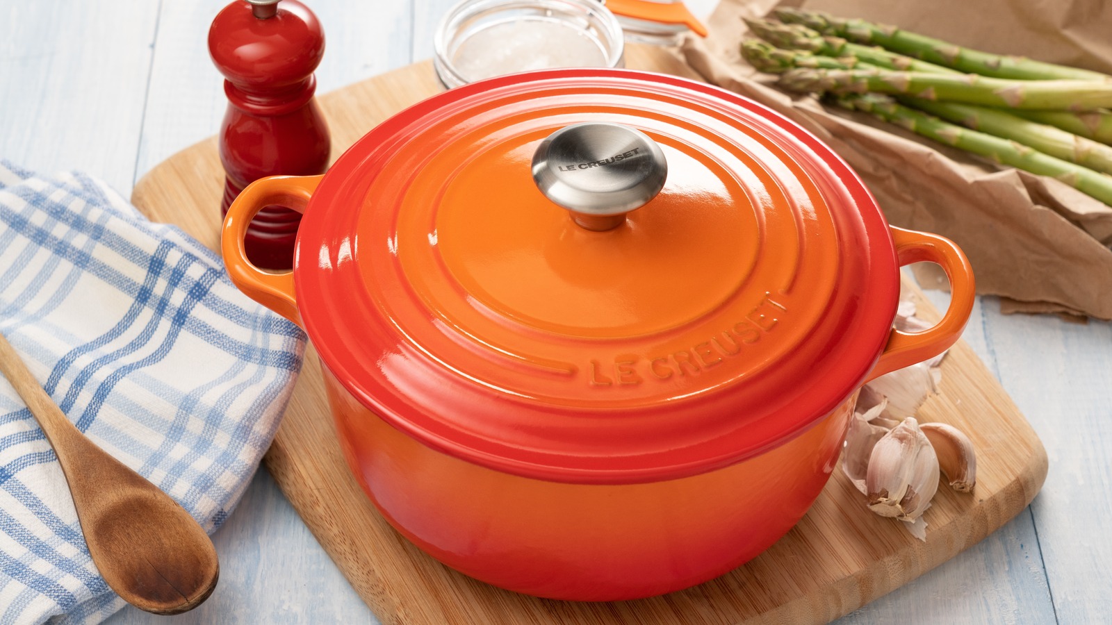 The Best Way To Clean Stained Enamel Cookware - Vimarsana News
