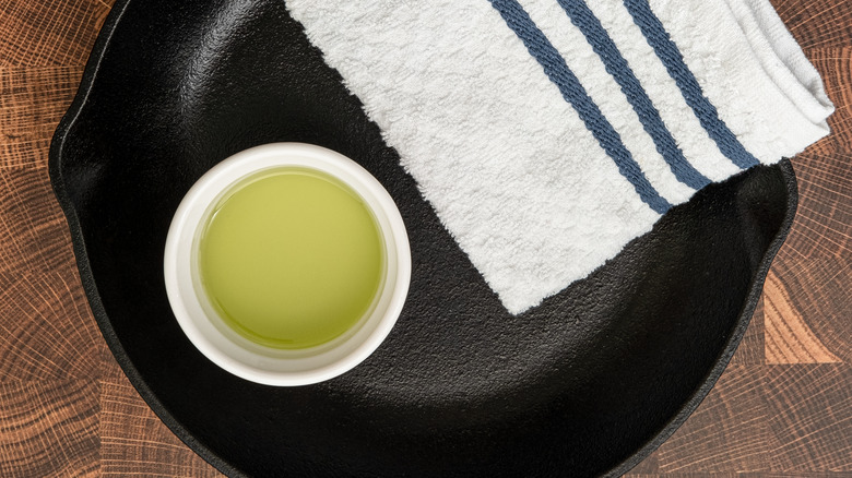 Cast iron skillet ready for seasoning