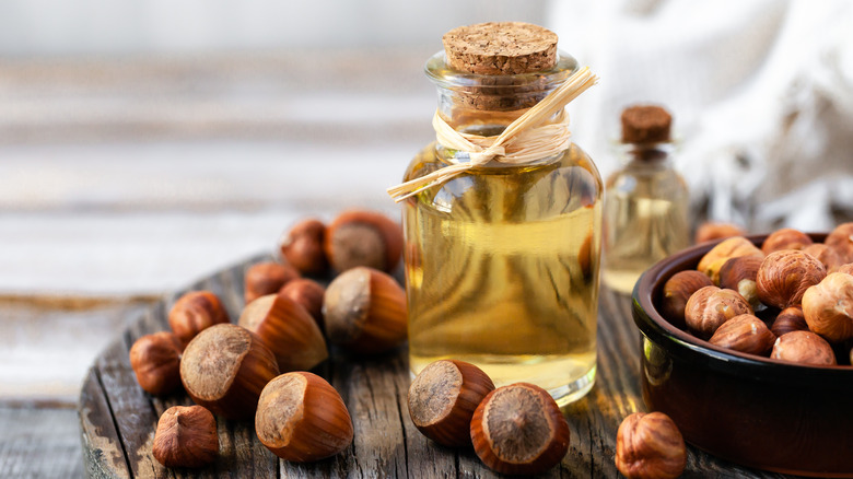 Hazelnuts and hazelnut oil