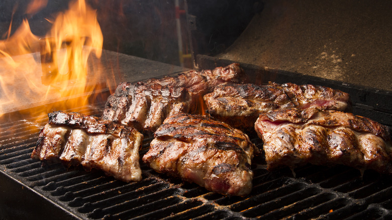 beef ribs on grill