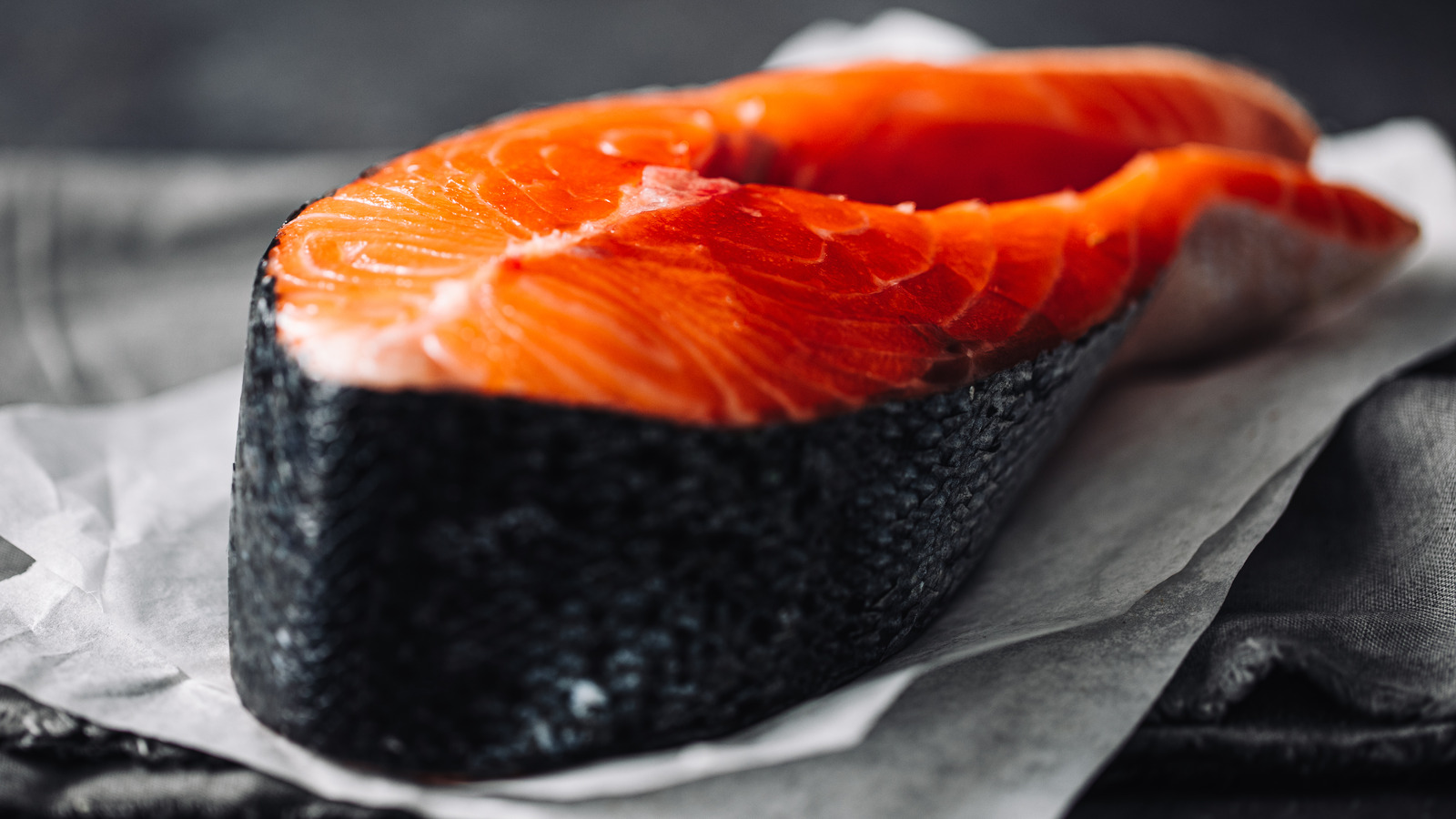 The Boiling Water Hack You Should Know To Effortlessly Skin Salmon