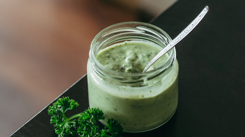 Green goddess salad dressing