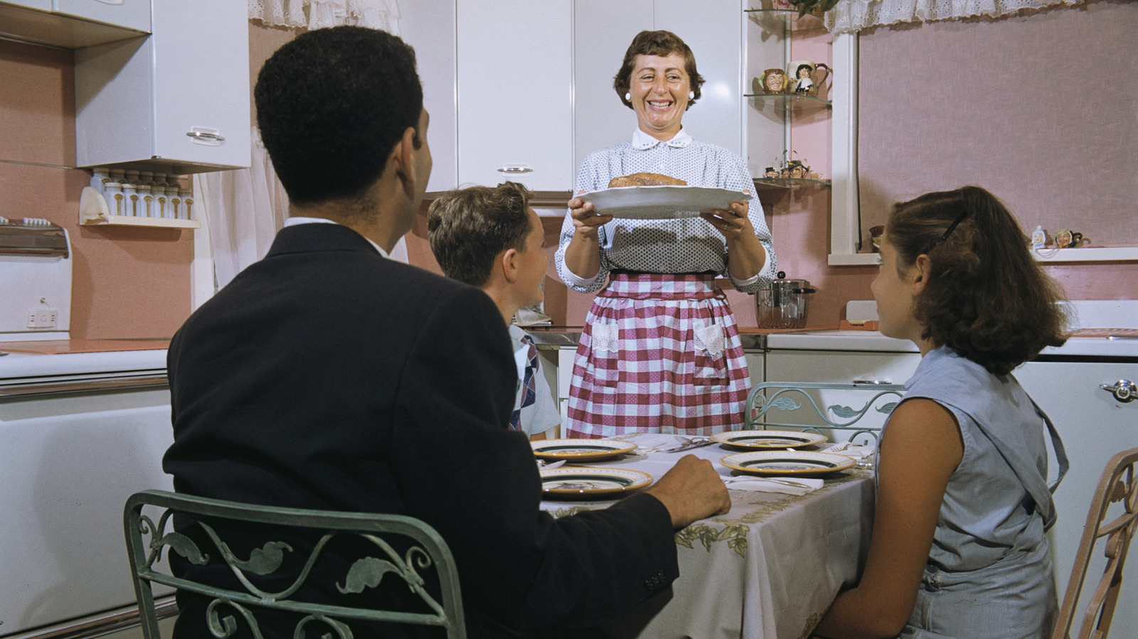 The Chicken Dish You Probably Ate In The '60s If You Were Middle Class