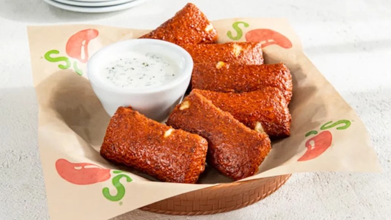 The Honey-Chipotle mozzarella sticks from Chili's with ranch sauce on the side.