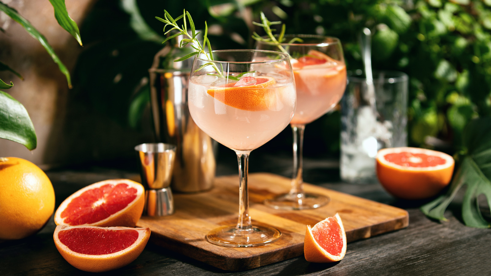 The Cocktail Business Card Is So Unconventional It Might Be Genius - Vimarsana News