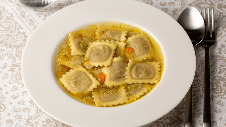Ravioli in broth