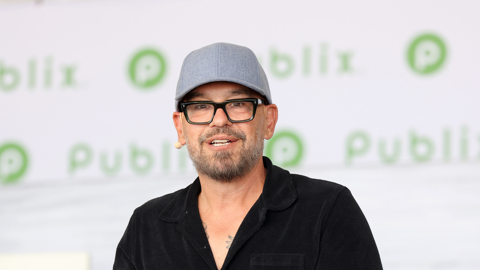 The Controversial Tomato Sauce Ingredient Michael Symon Skips