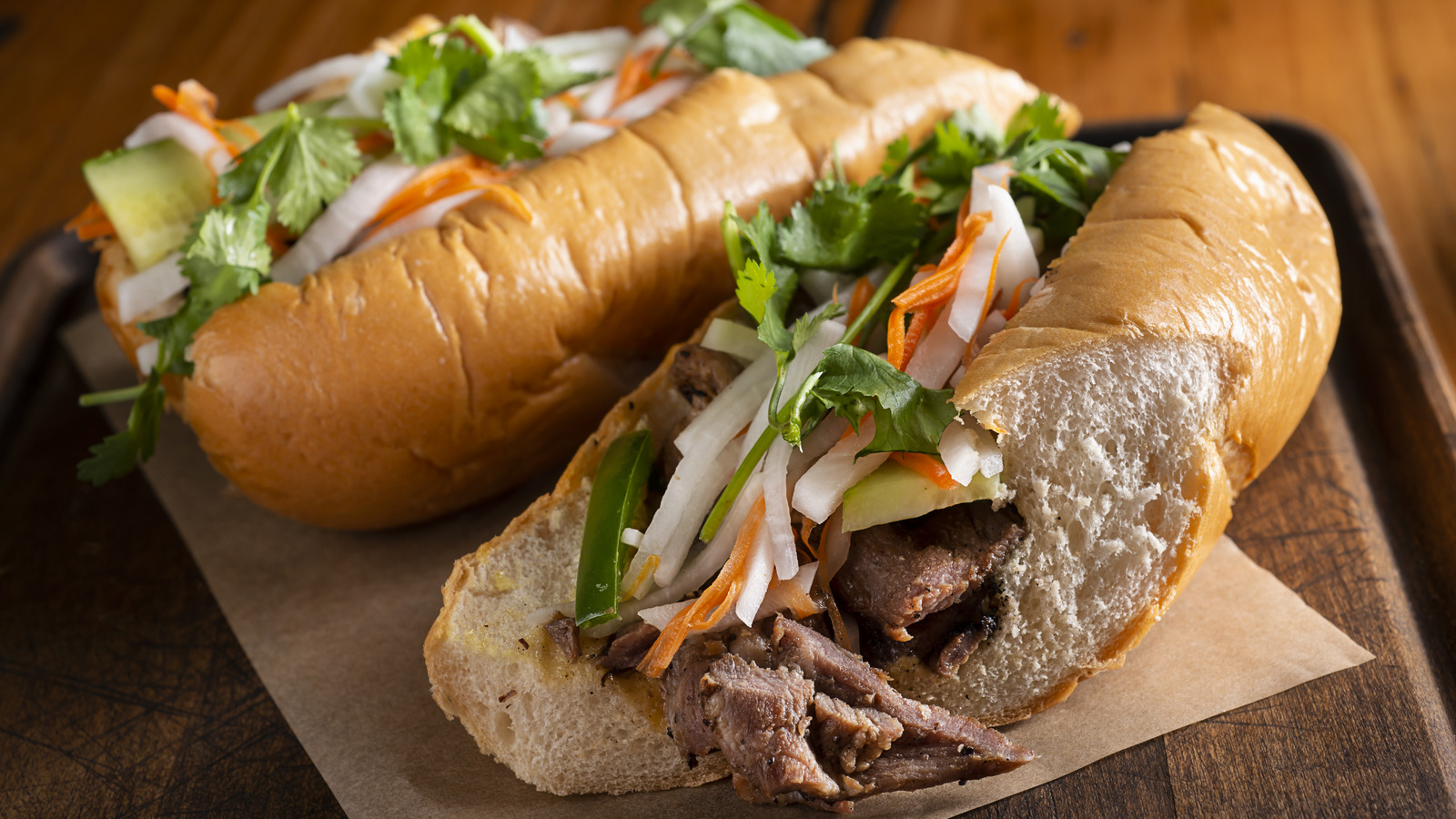 The Costco Food Court Banh Mi You Can Only Get In One Country - Vimarsana News