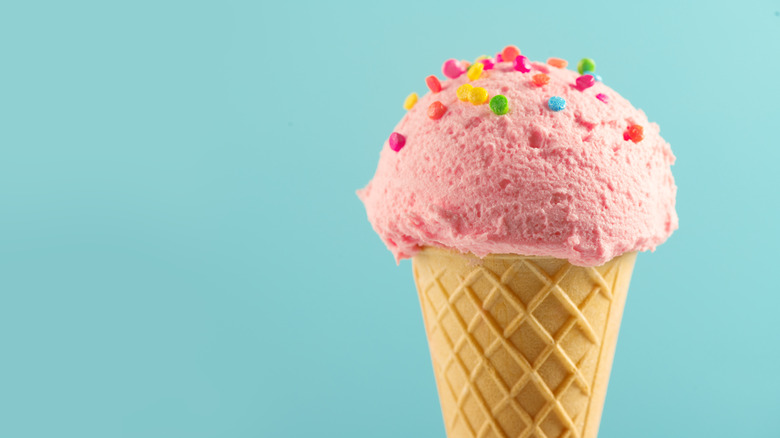 strawberry ice cream cone