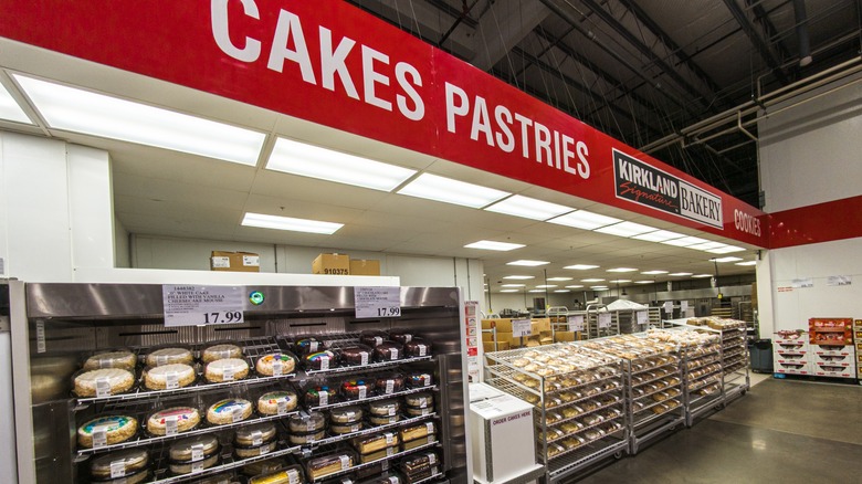 costco bakery section
