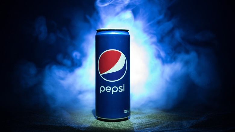Pepsi can with fog effect