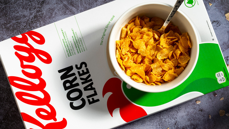 Bowl and box of Kellogg's Corn Flakes