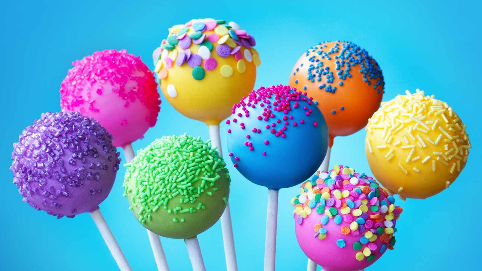 The Easy Tip You Need For Making ProfessionalLooking Cake Pops