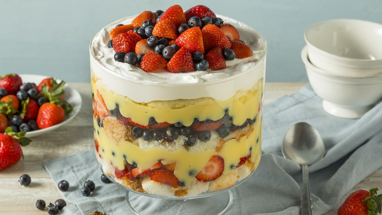 berry and cream trifle