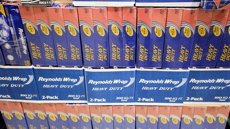 Rolls of heavy duty aluminum foil