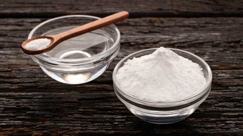 Baking soda in a bowl