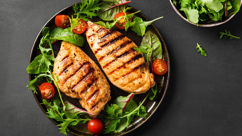 grilled chicken filets with salad