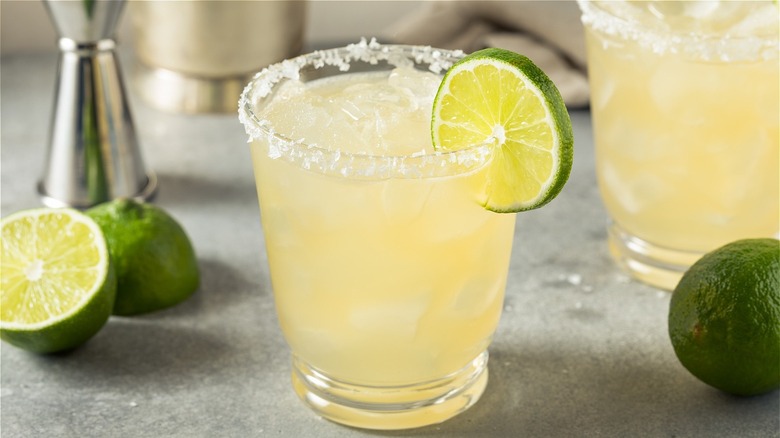 margarita with a tajín rim