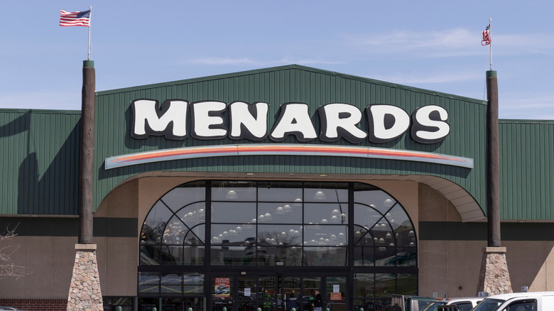 Exterior of Menards