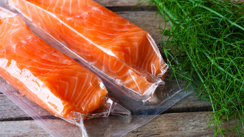 Salmon in vacuum packaging 