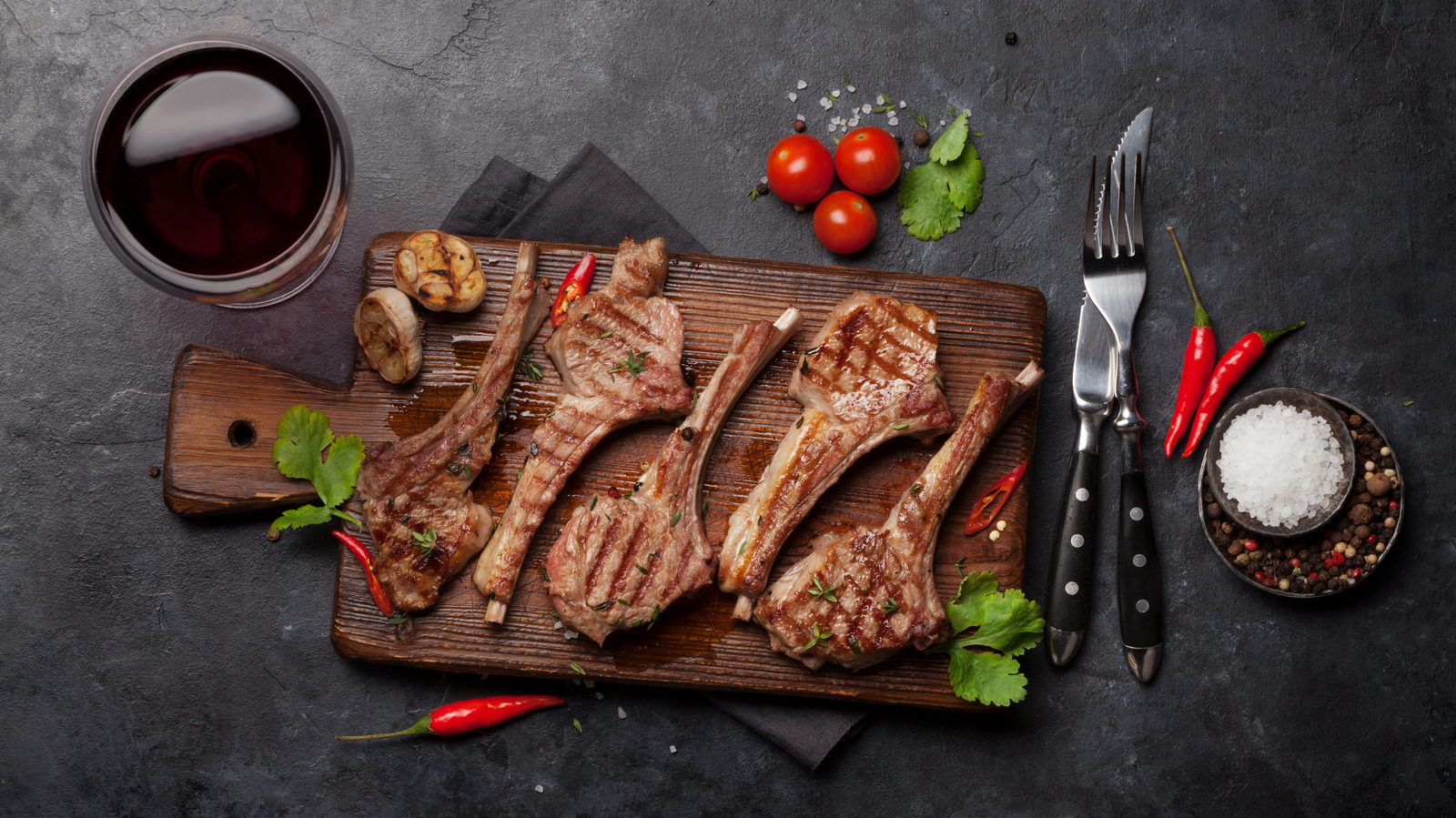 The Ideal Wine To Serve With Lamb Chops - Vimarsana News