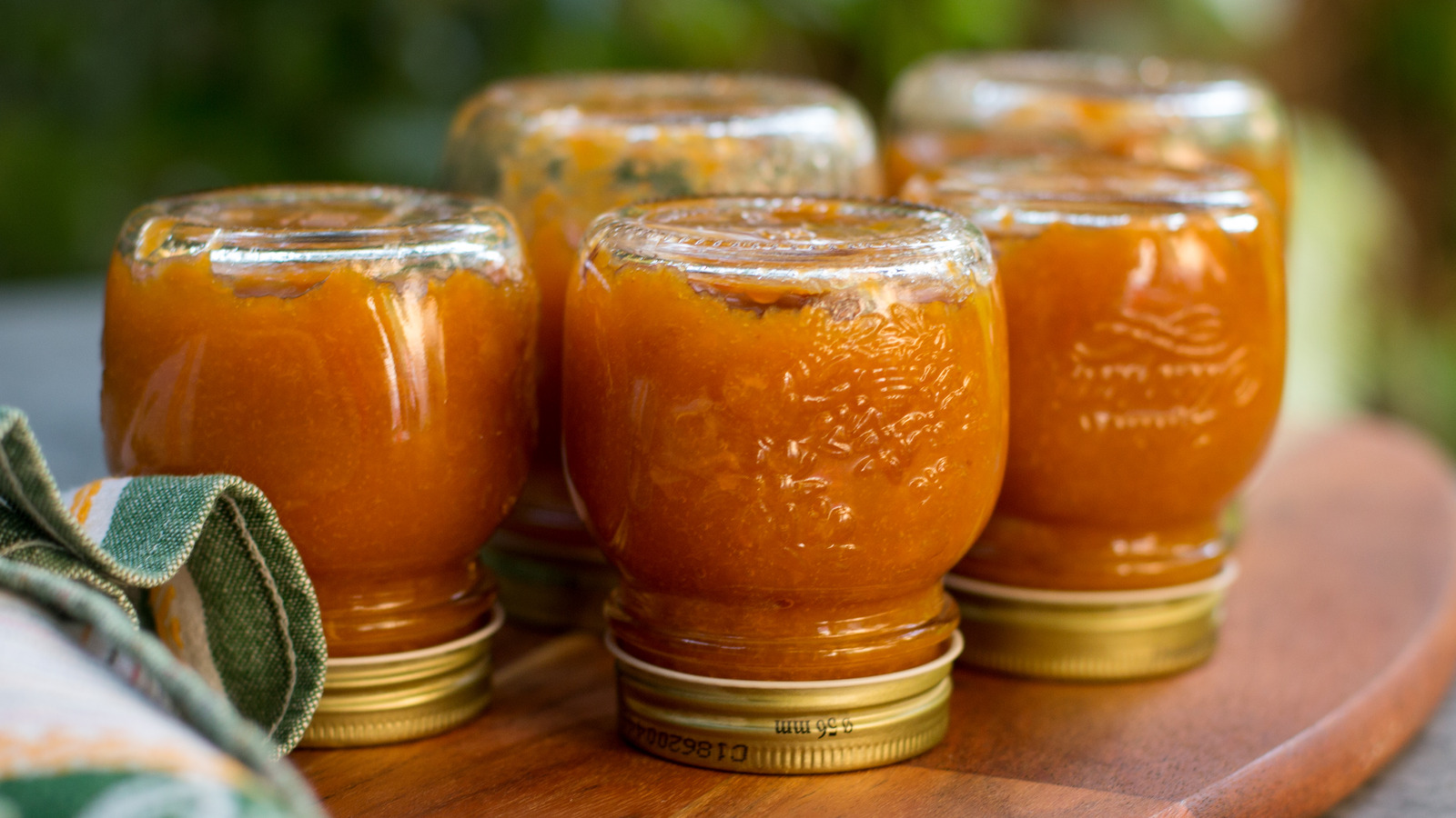 The Important Info To Know About Storing Jars Upside Down