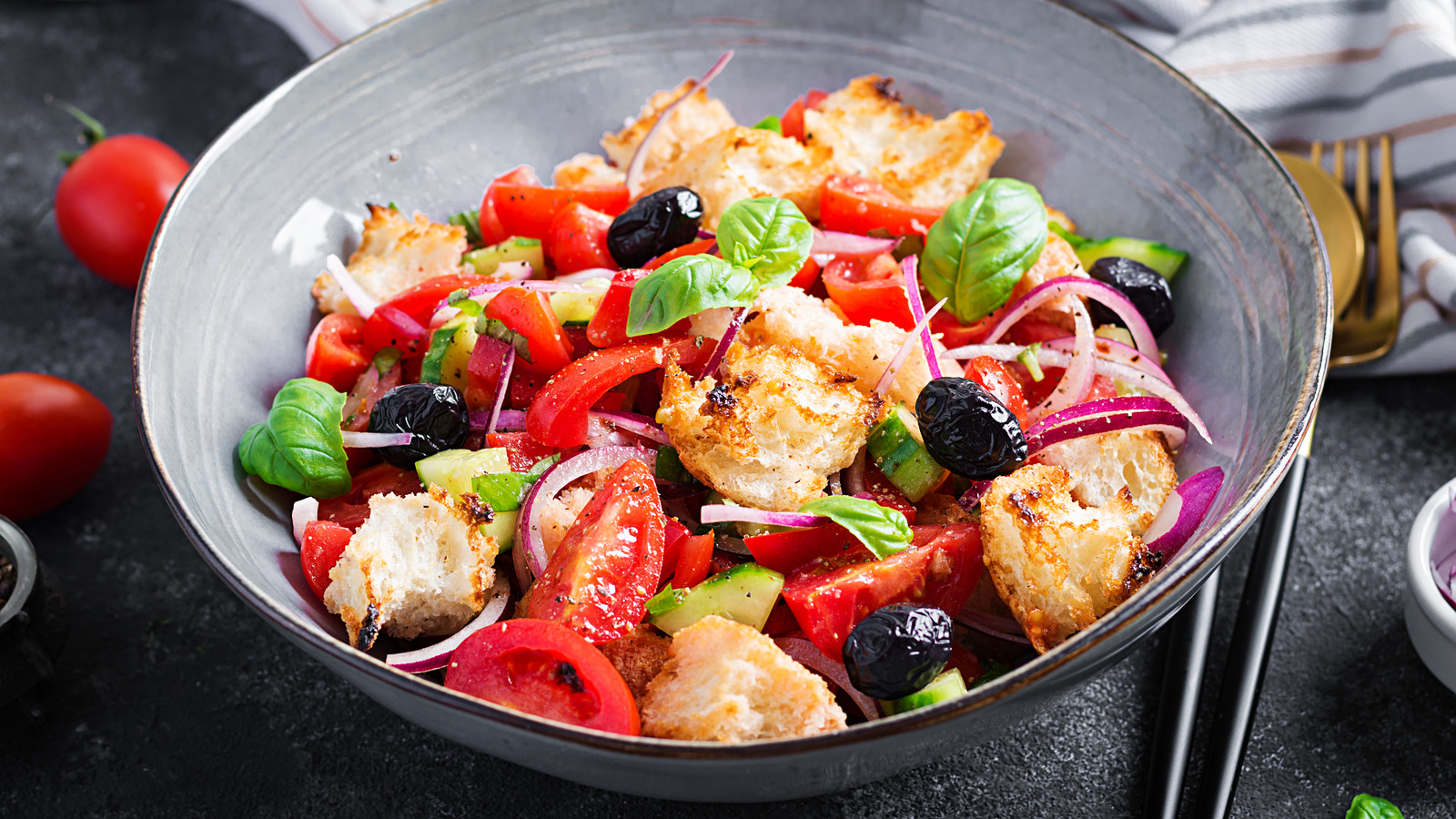 The Ingredient Trick For Way More Flavorful Croutons - Vimarsana News