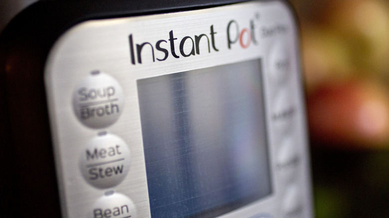 Close-up image of the Instant Pot screen
