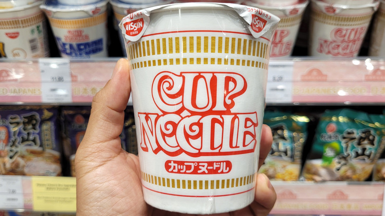 Paper bowl noodles and chopsticks