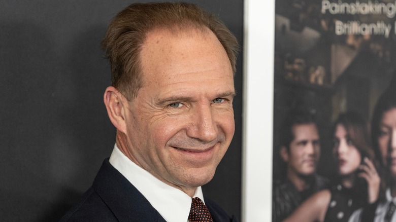 Ralph Fiennes at Menu premier
