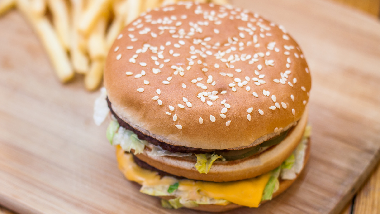 The McDonald's 'No-Quit Policy' That Got The Internet In A Tizzy - Vimarsana News