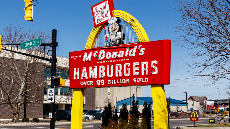 McDonald's signage daytime