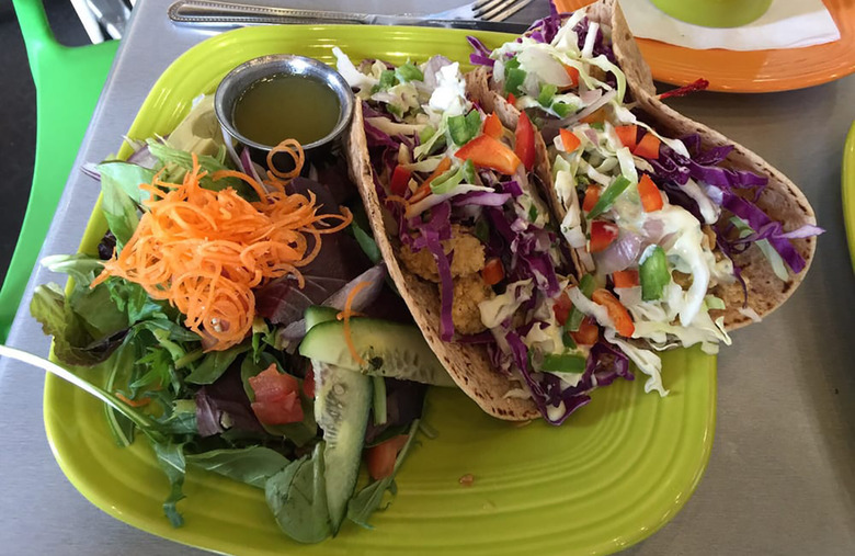 Kansas: Lotus Leaf Cafe (Wichita)