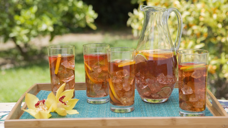 pitcher and glasses with iced tea