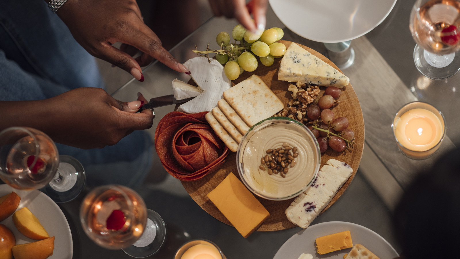 The One Trader Joe's Cheese You Should Add To Your Charcuterie Board - Vimarsana News