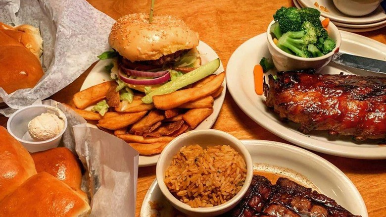 Food on a table at Texas Roadhouse