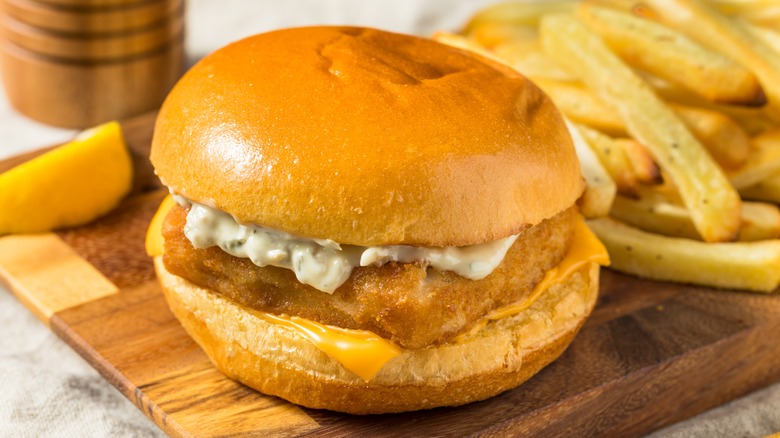 fried fish filet sandwich