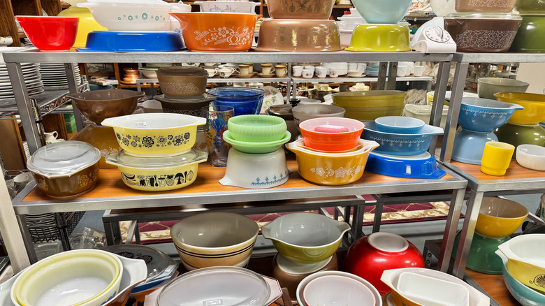 shelves of pyrex bakeware