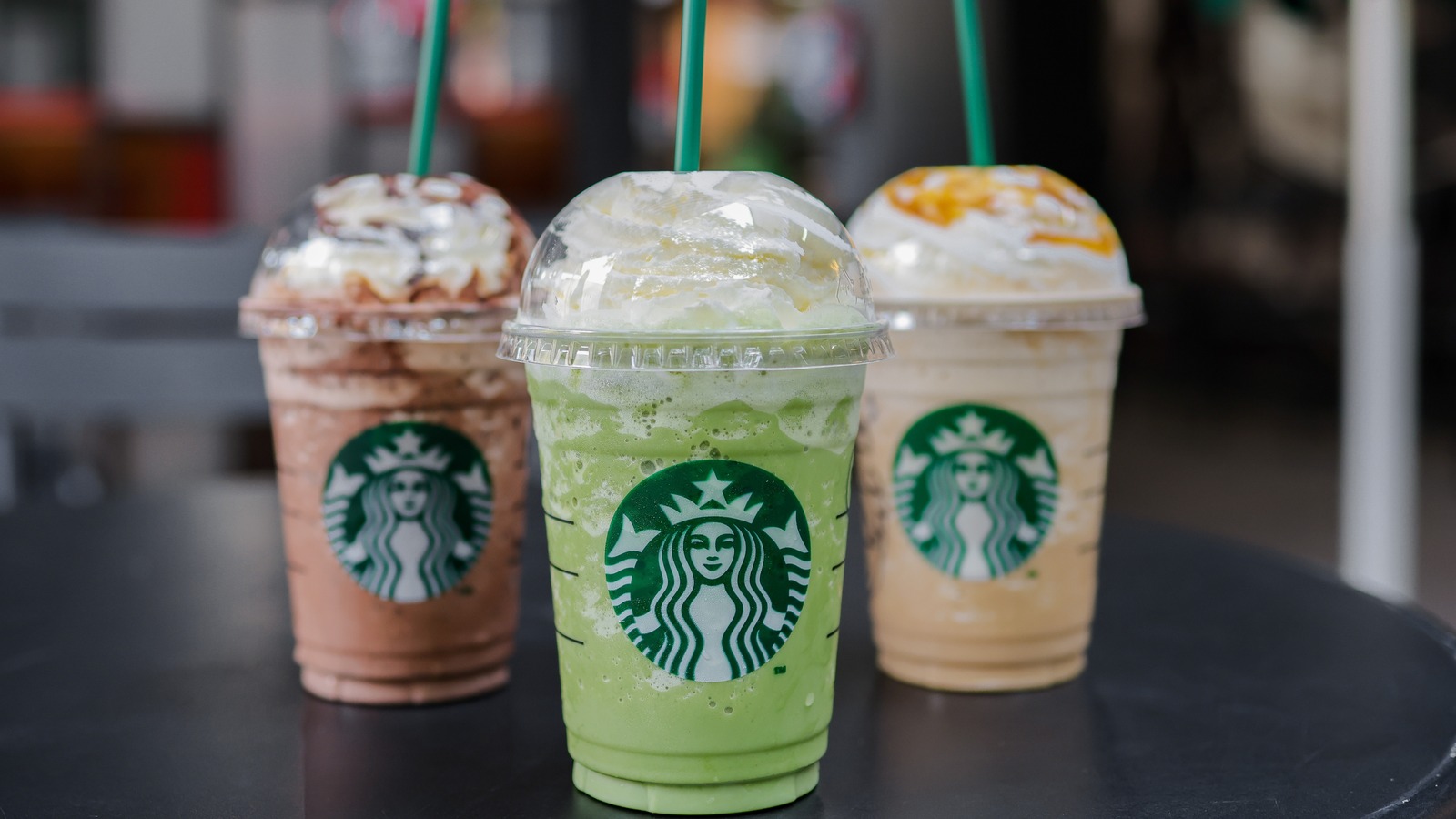 The Paris Starbucks That Looks Like The Palace Of Versailles