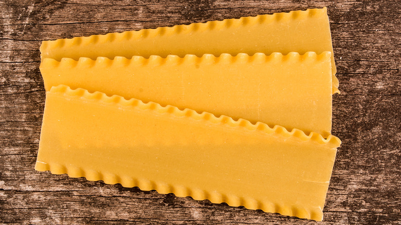 Uncooked lasagna noodles
