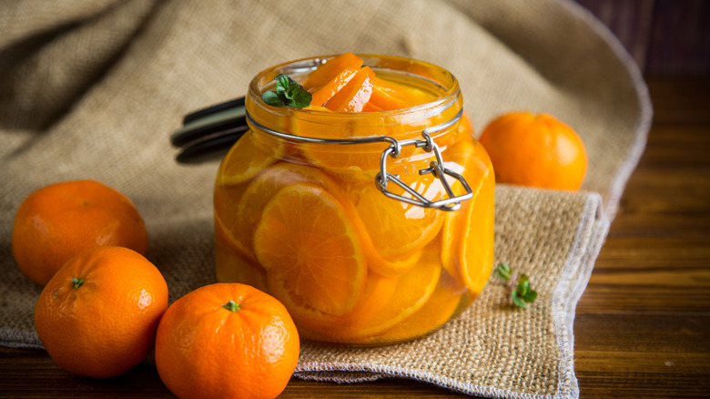 Jar of oranges