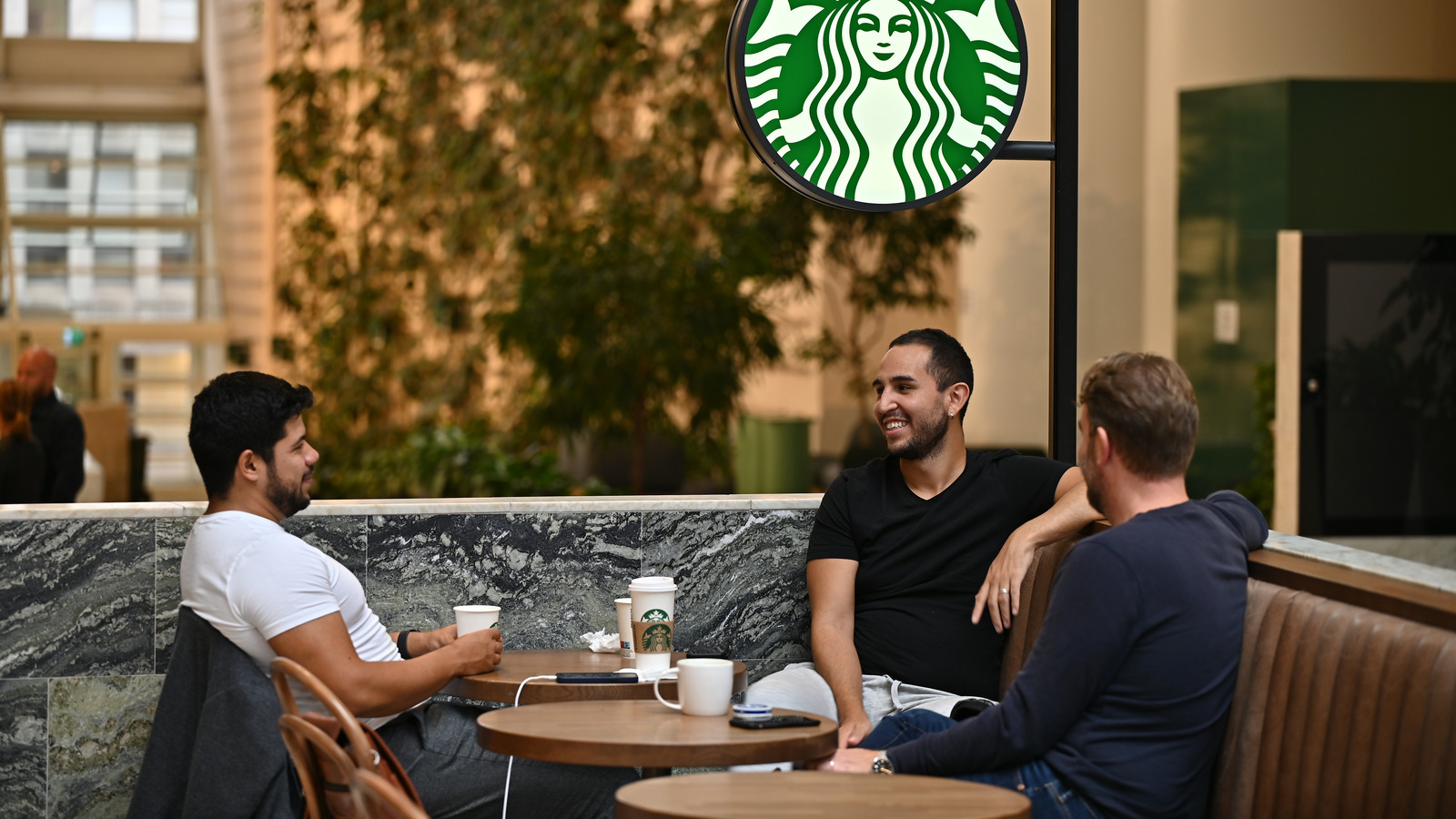 The Psychological Reason Starbucks Tables Are All Round