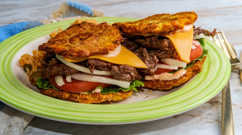Jibarito on plate
