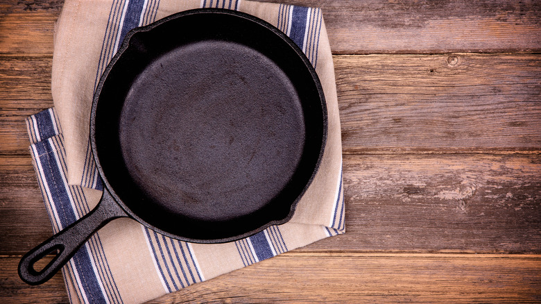 cast iron skillet