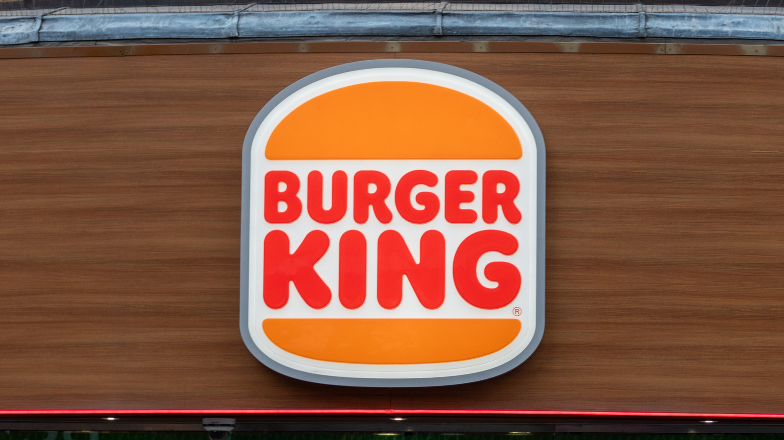 The Retro Burger King Mascots That Disappeared In The 2000s - Daily Meal