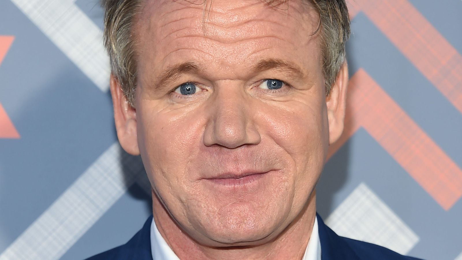 The Searing Trick Gordon Ramsay Uses For BoneIn Chicken Thighs