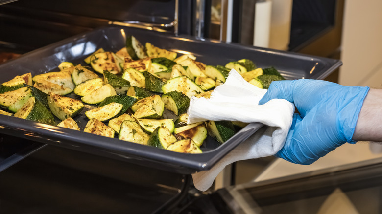 Roasted zucchini in the oven