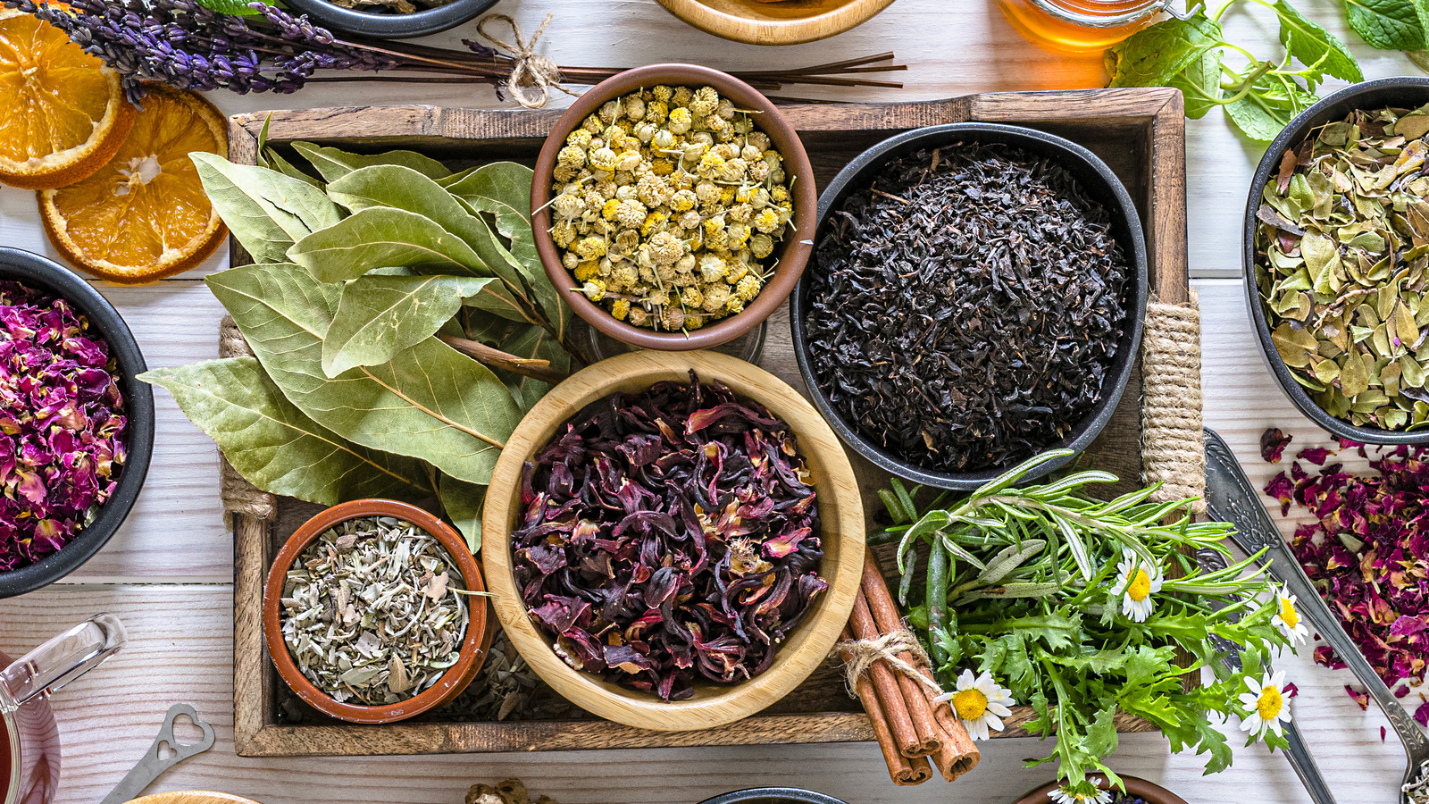 The Slow Cooker Tip That'll Save You Money On Herbs