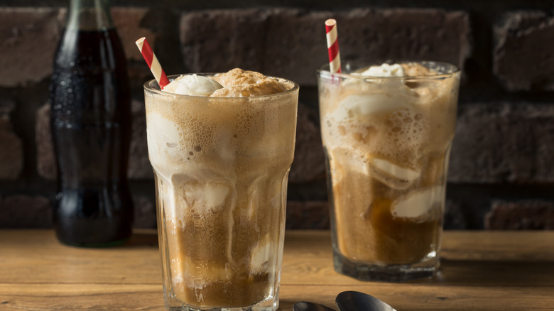 root beer floats in glasses